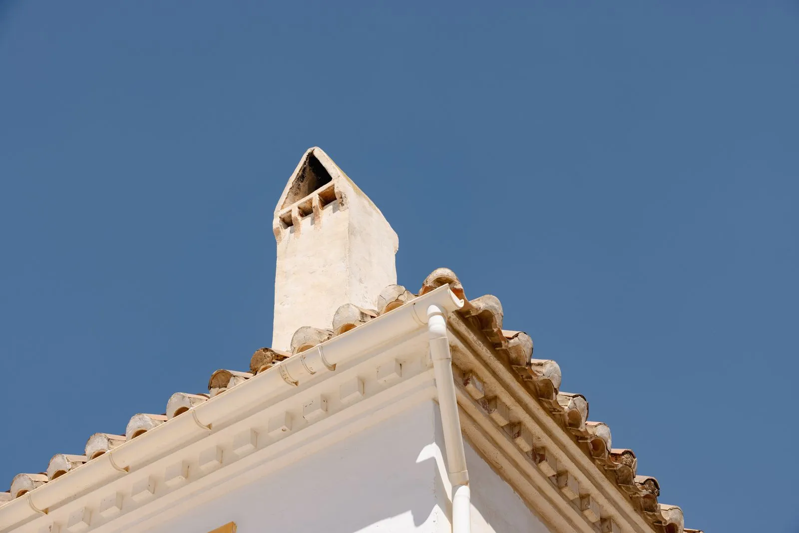 Signs Your Chimney Cap Needs Attention